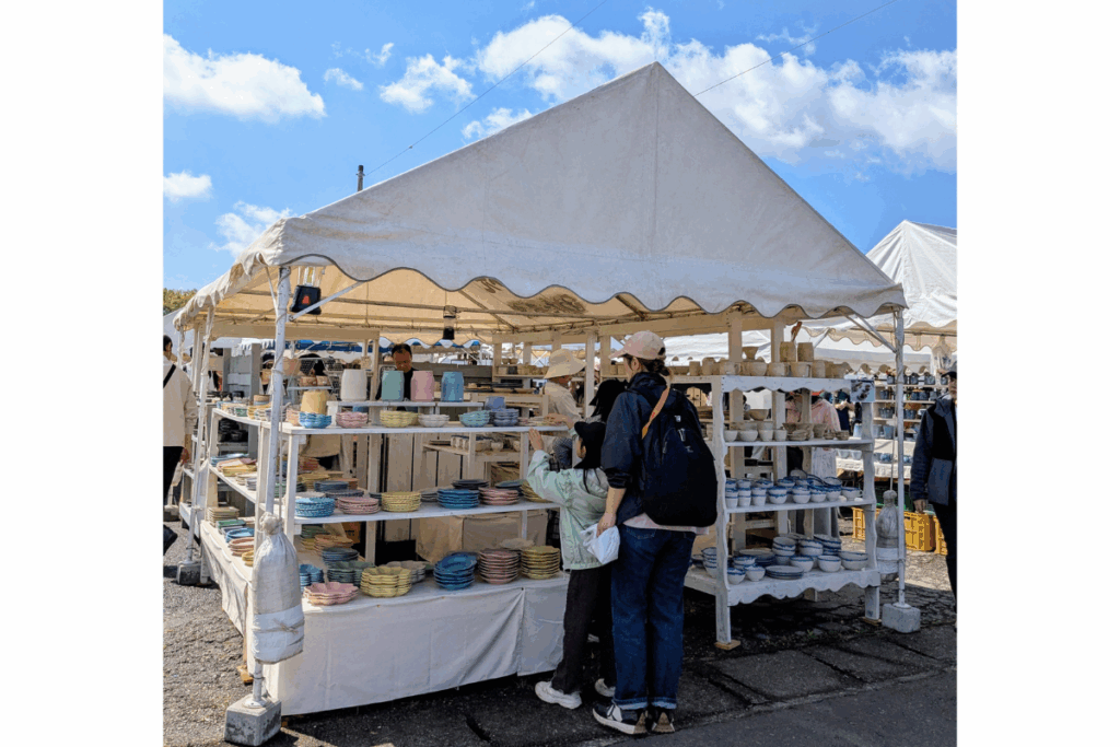 春の陶器市無事終了。新しい器販売しています。